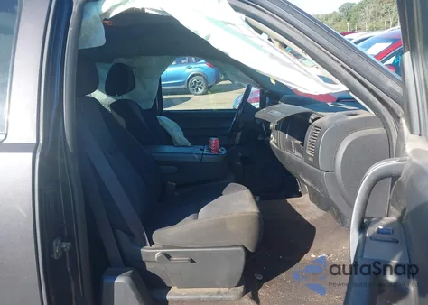 2011 Chevrolet Silverado Lt из США, поврежденный, VIN 1GCRKSE33BZ304860